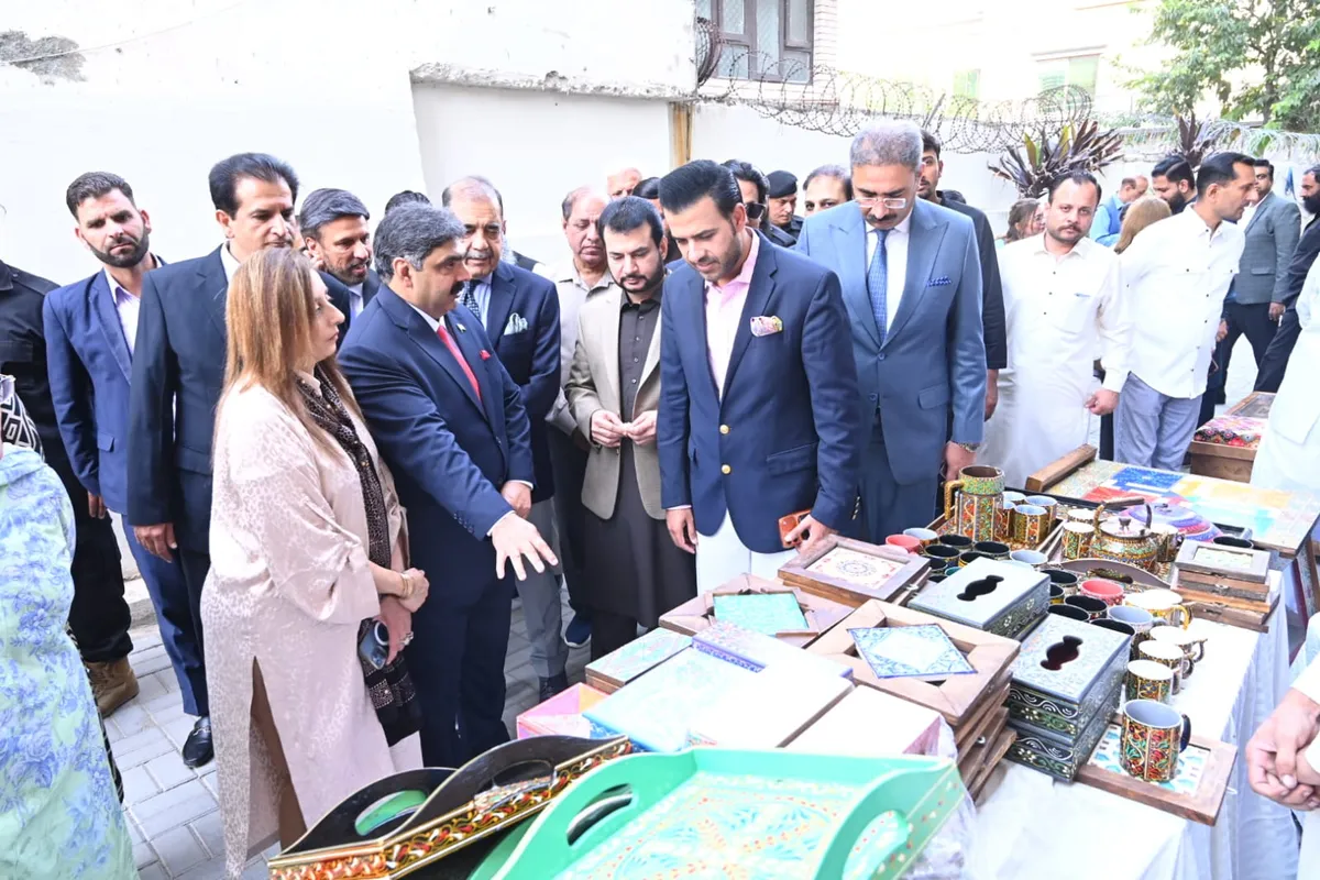 Federal Parliamentary Secretary Barrister Daniyal Chaudhry inaugurates the Women's Business & Lifestyle Expo in Rawalpindi. (Image 2)